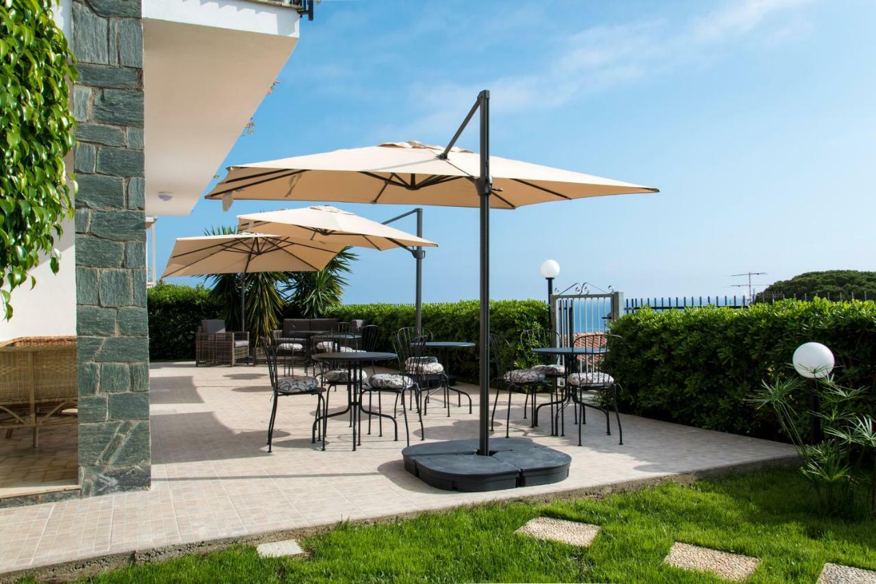 L'Oasi Di Giorgia Bed & Breakfast Cittadella del Capo Eksteriør bilde