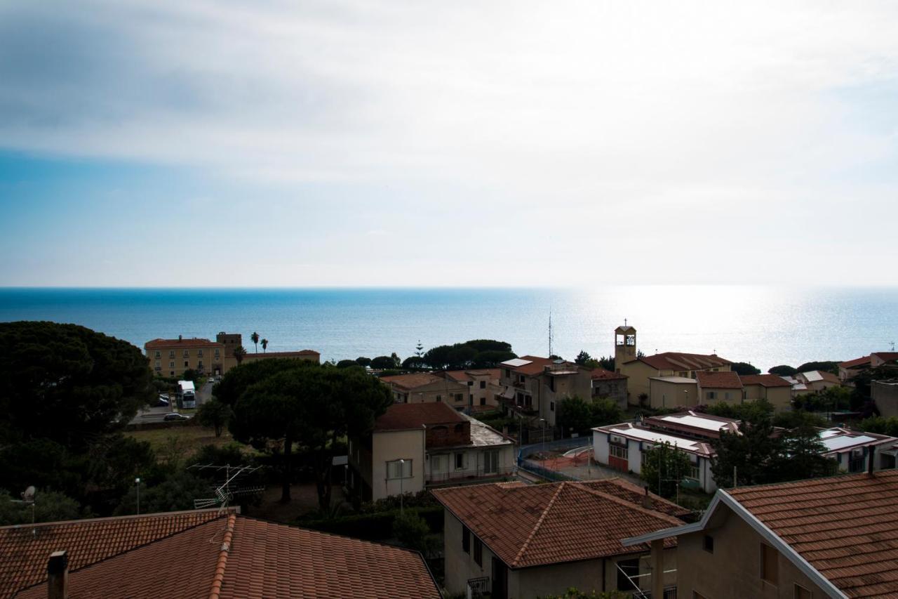 L'Oasi Di Giorgia Bed & Breakfast Cittadella del Capo Eksteriør bilde
